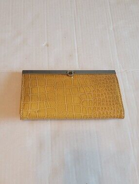 Croc-Embossed Mustard Yellow Long Wallet With Gold Colored Hardware